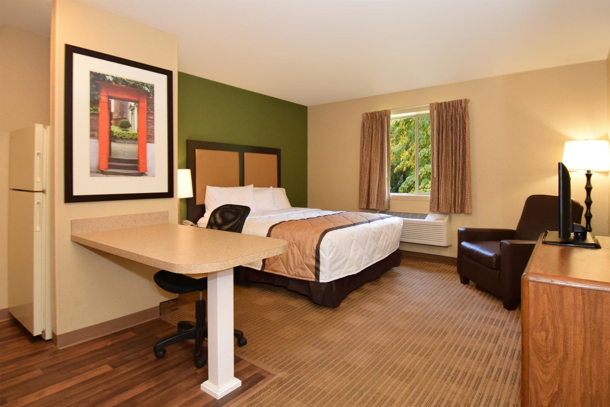 Extended Stay America Suites - Hartford - Фармингтон Экстерьер фото