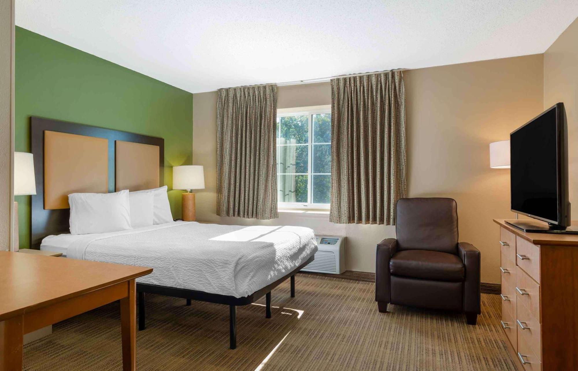 Extended Stay America Suites - Hartford - Фармингтон Экстерьер фото