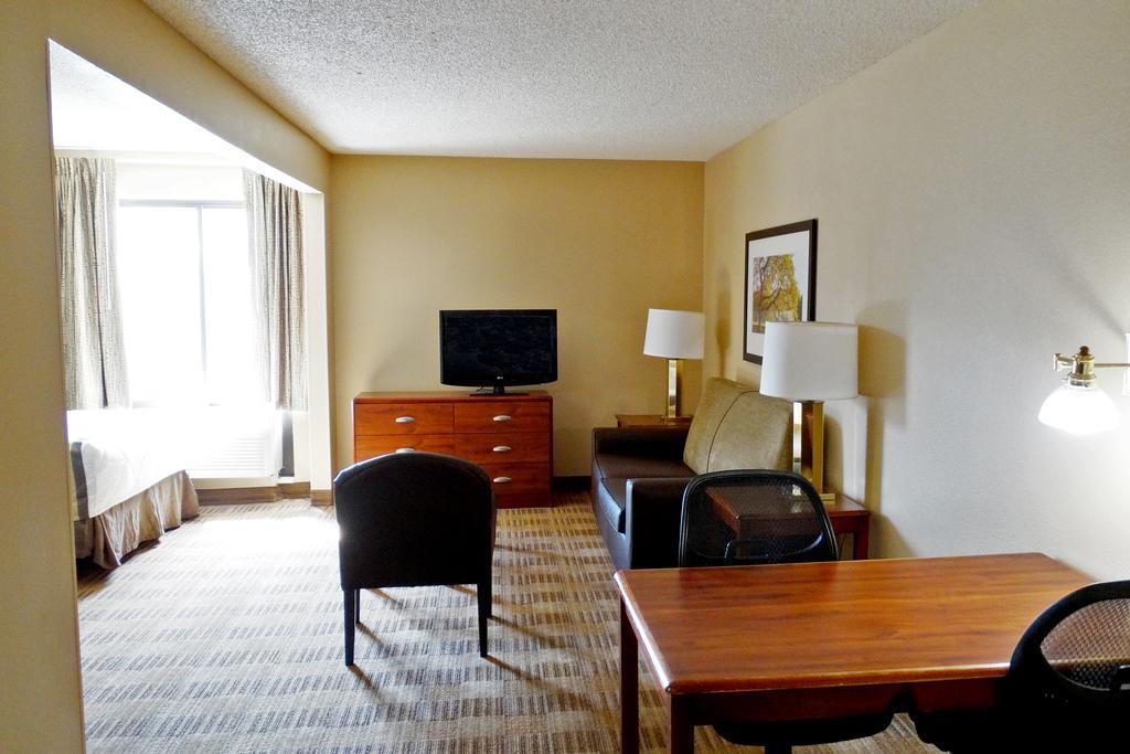 Extended Stay America Suites - Hartford - Фармингтон Экстерьер фото